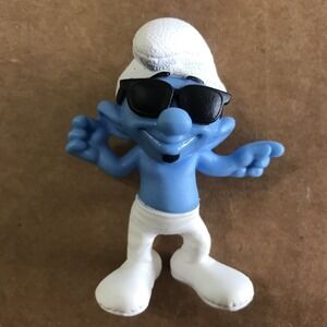 Smooth Smurf Collectible Figurine McDonalds Happy Meal Toy 2013 PEYO PVC